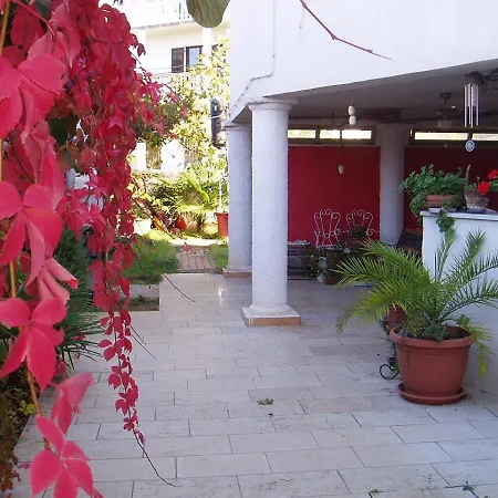 Apartman Za 5 Osoba Appartamento Medolino